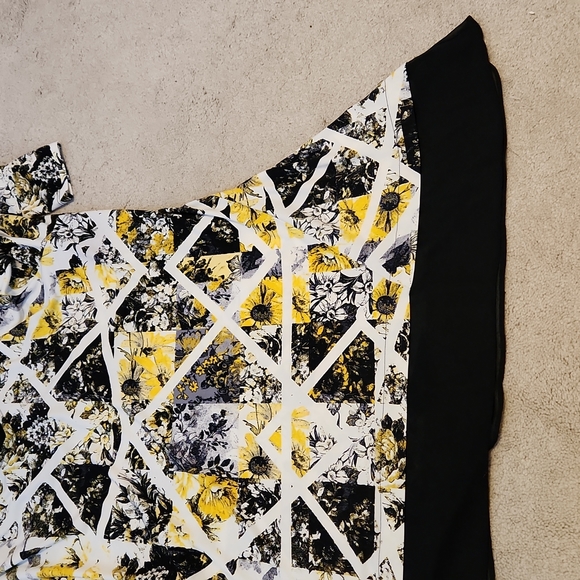 Style&Co Woman 3/4 Sleeve Silver Beaded v-neckline Knit Tunic Top 3X W-545 - Picture 5 of 7